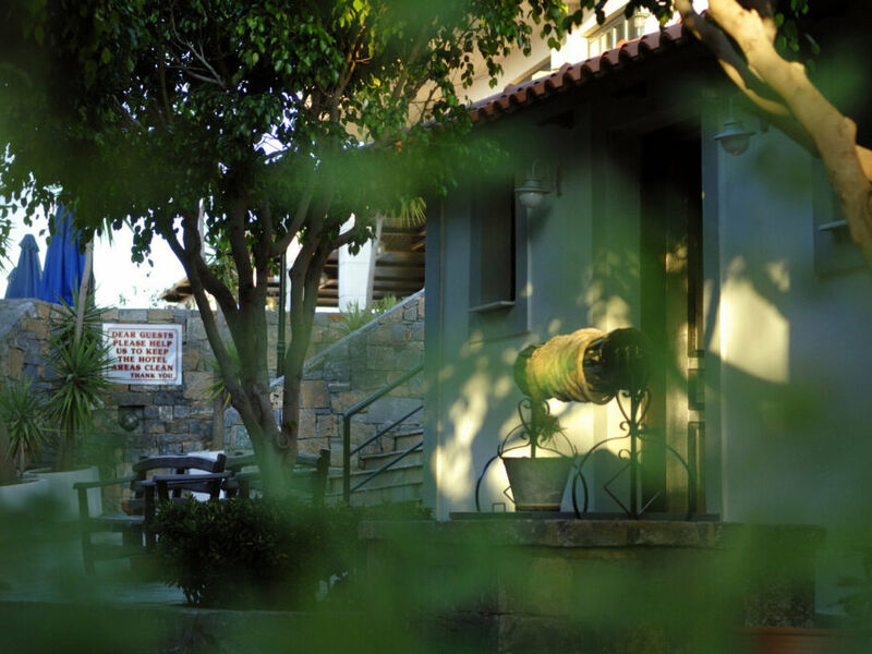 Koni Village
