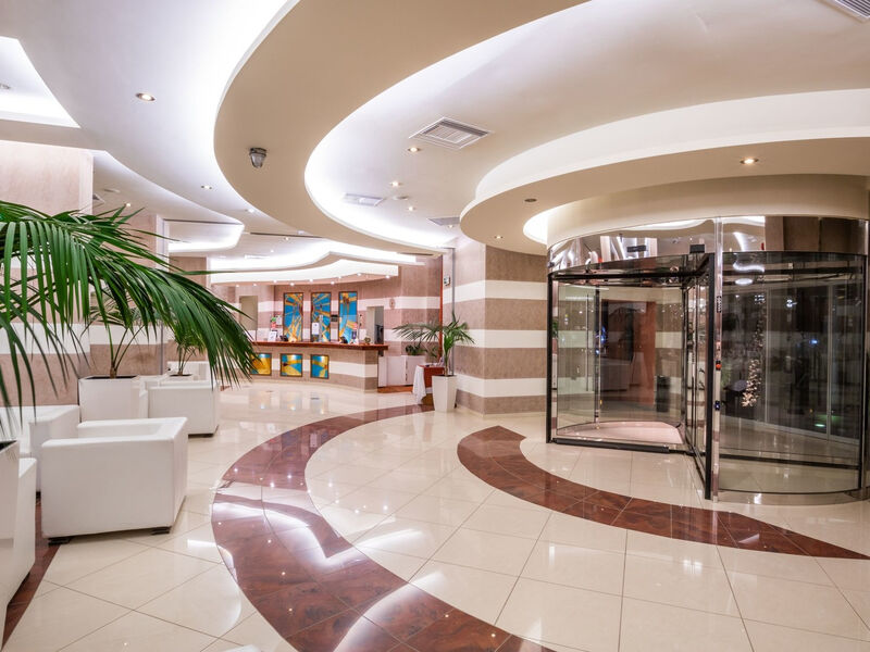 Konstantinos Palace