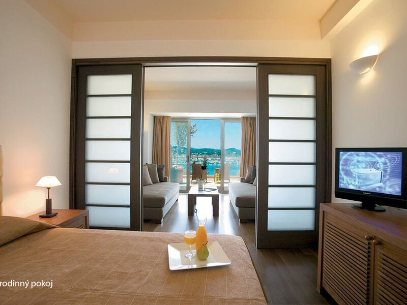 Kontokali Bay Resort & Spa