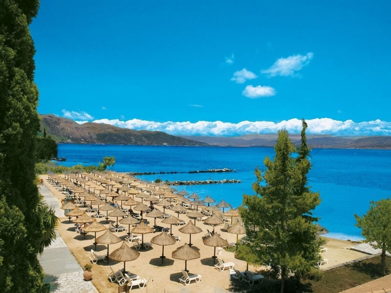 Kontokali Bay Resort & Spa