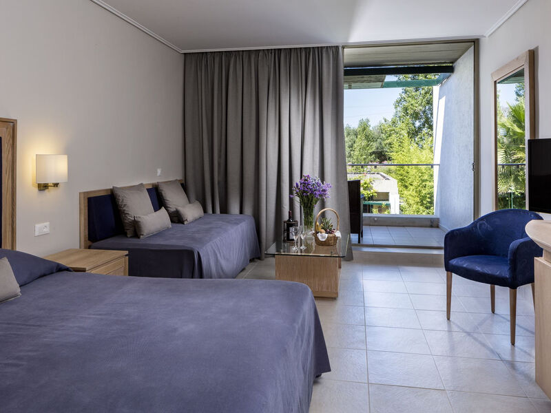 Kontokali Bay Resort & Spa