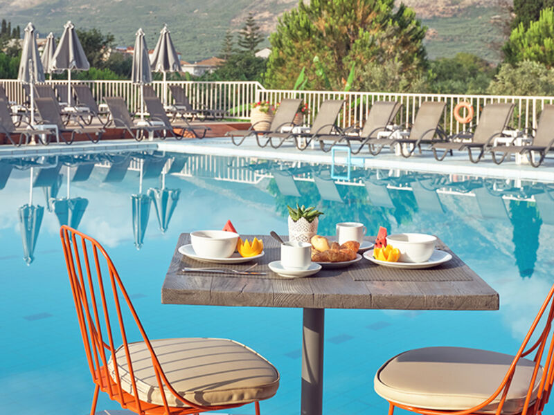 Koukounaria Hotel and Suites