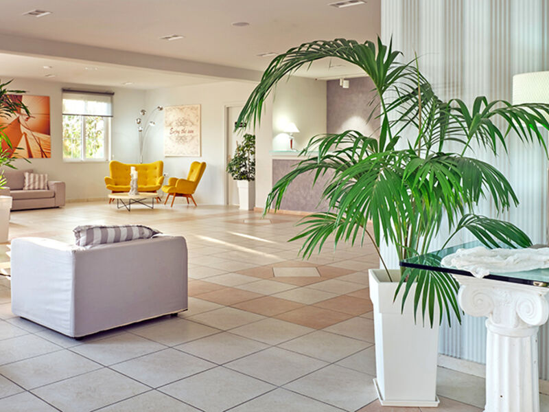 Koukounaria Hotel and Suites