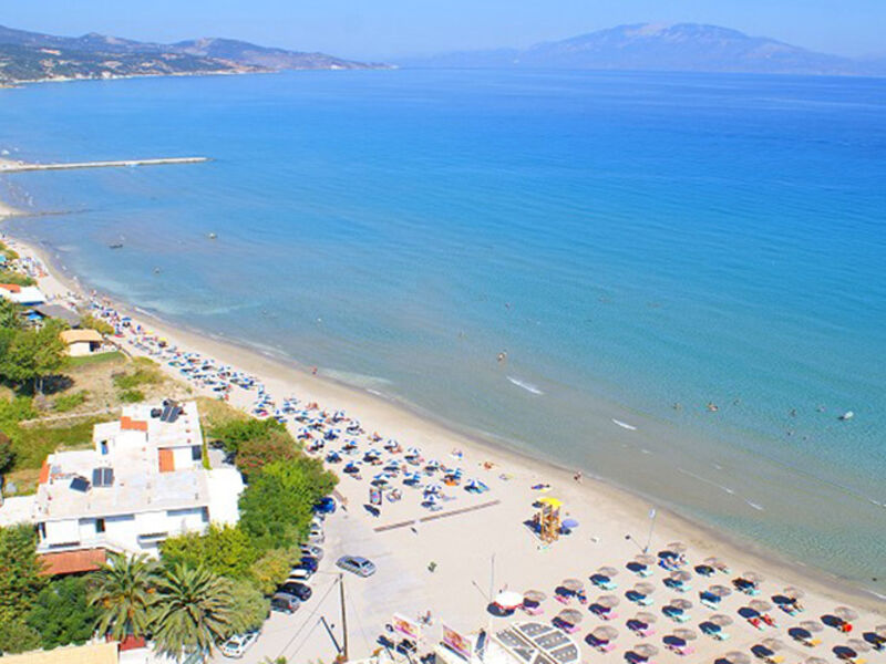 Koukounaria Hotel and Suites
