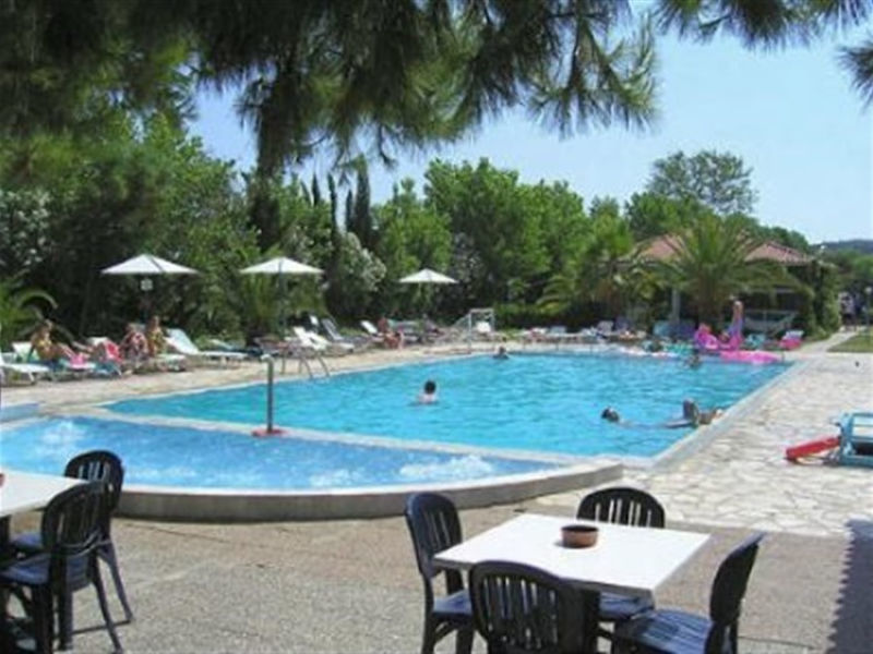Koulouris Beach