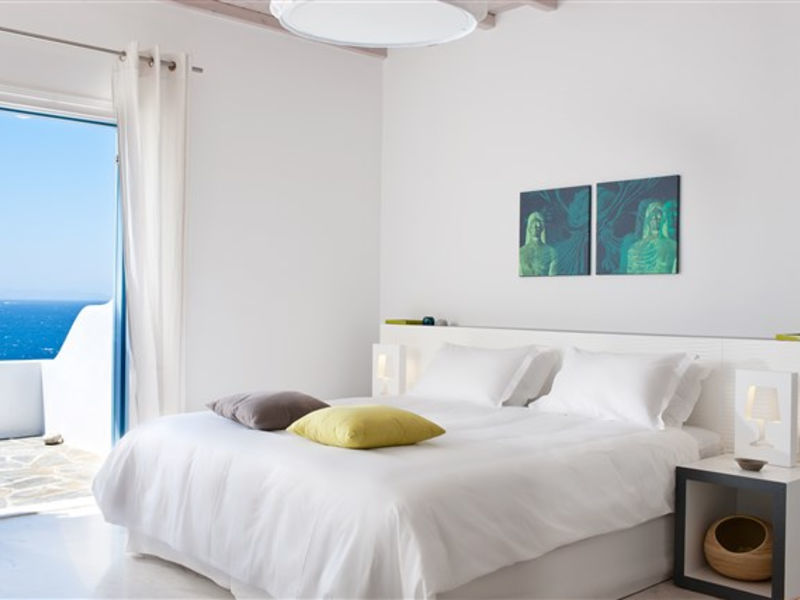 Kouros Boutique Hotel and Suites