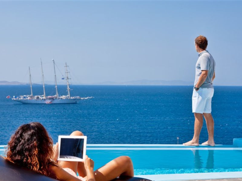 Kouros Boutique Hotel and Suites