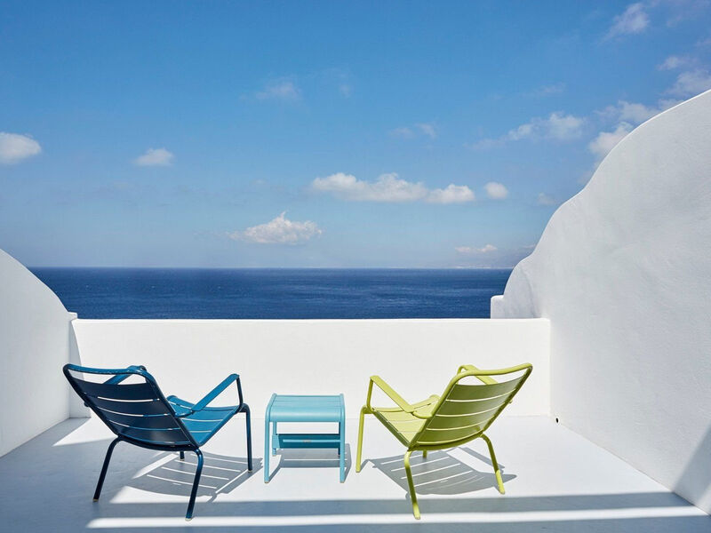 Kouros Hotel And Suites