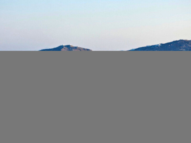 Kouros Hotel And Suites