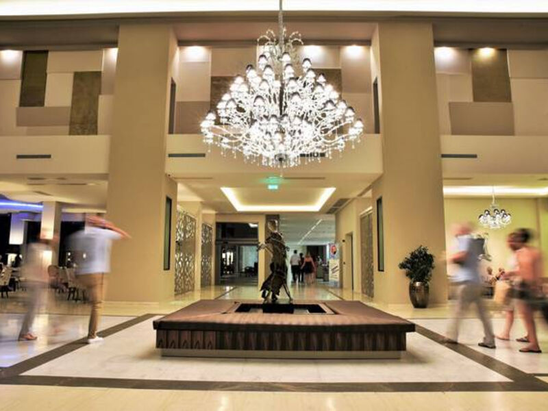 Kresten Royal Euphoria Resort