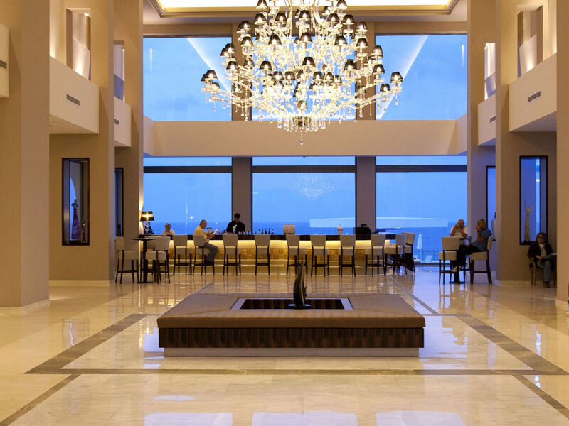 Kresten Royal Euphoria Resort