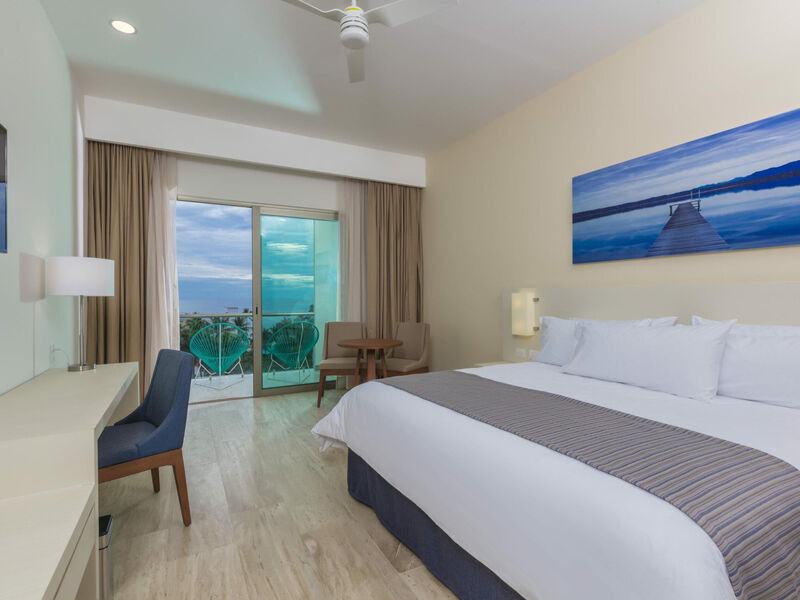 Krystal Puerto Vallarta