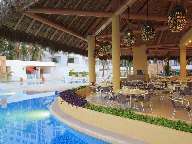 Krystal Puerto Vallarta