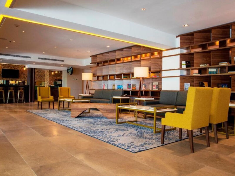 Krystal Urban Guadalajara