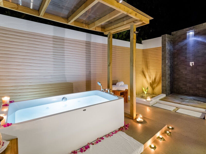 Kudafushi Resort & Spa