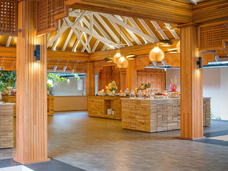 Kudafushi Resort & Spa