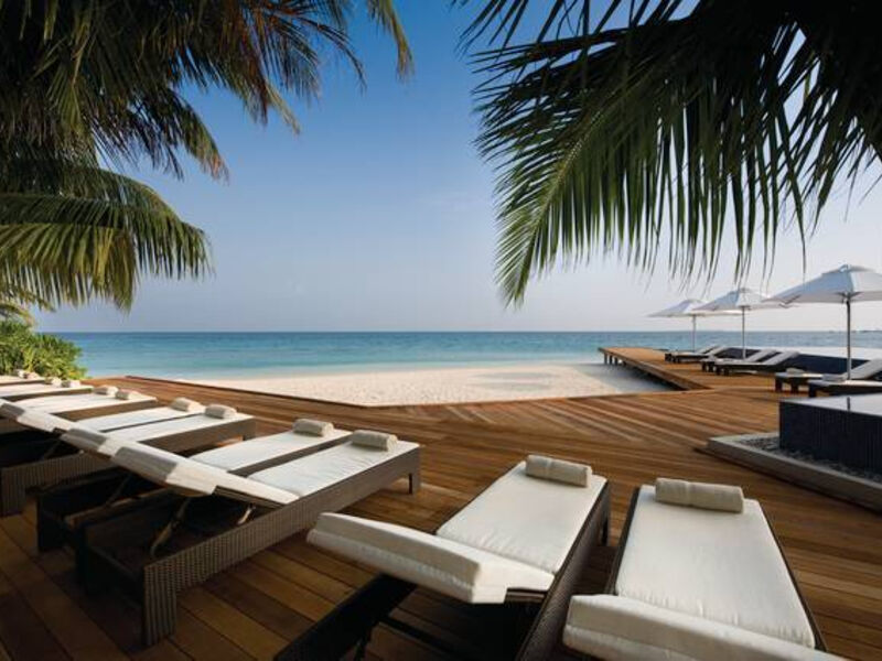Kuramathi Island Resort
