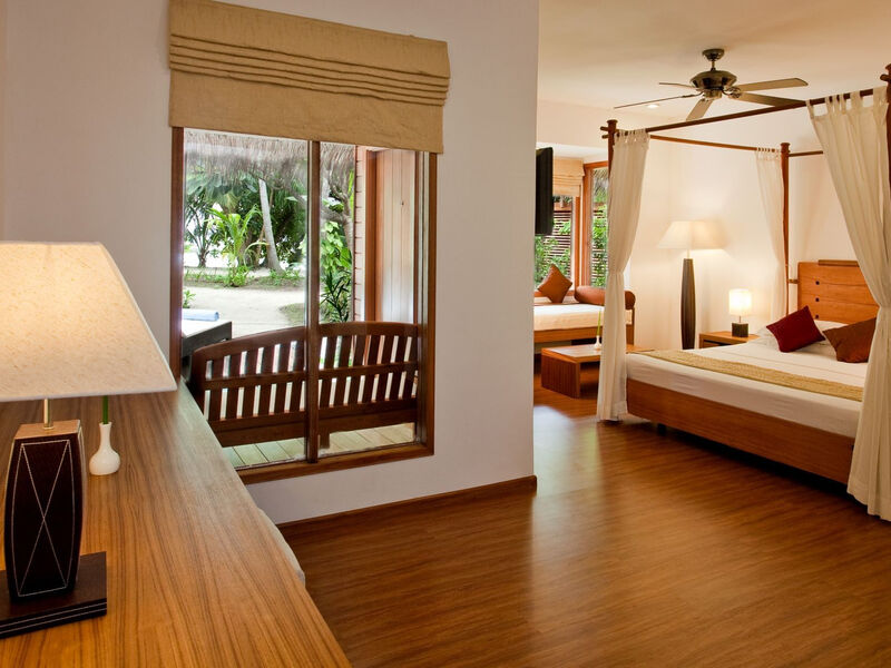 Kuramathi Island Resort
