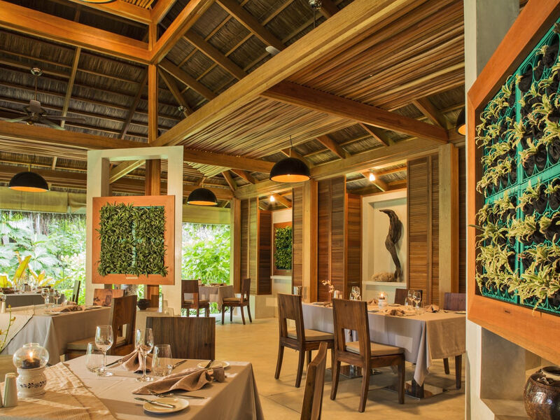 Kuramathi Island Resort