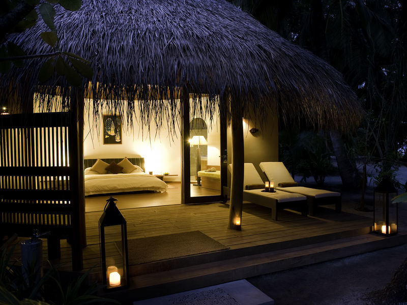 Kuramathi Village - bungalovy