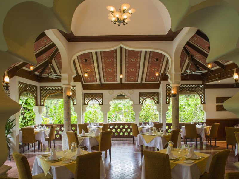Kuramathi Village - bungalovy