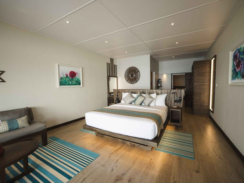 Kuredu Island Resort