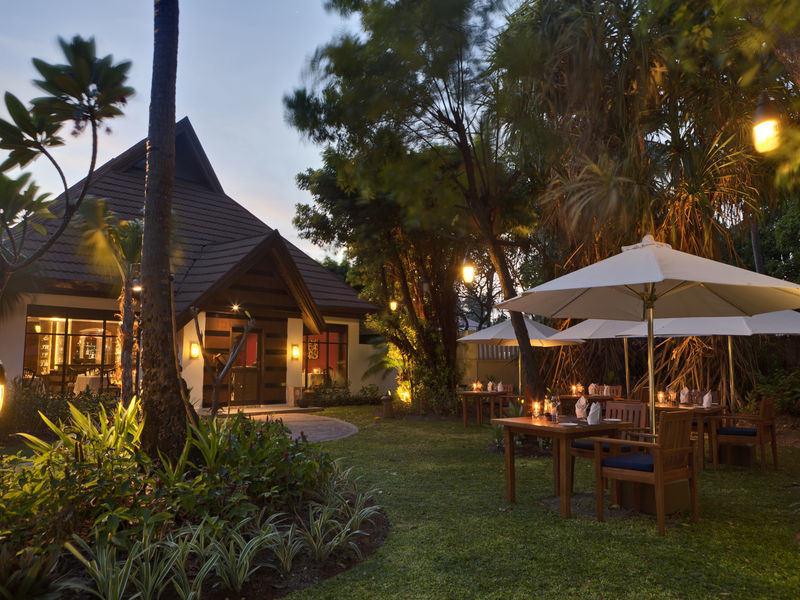 Kurumba Maldives - bungalovy