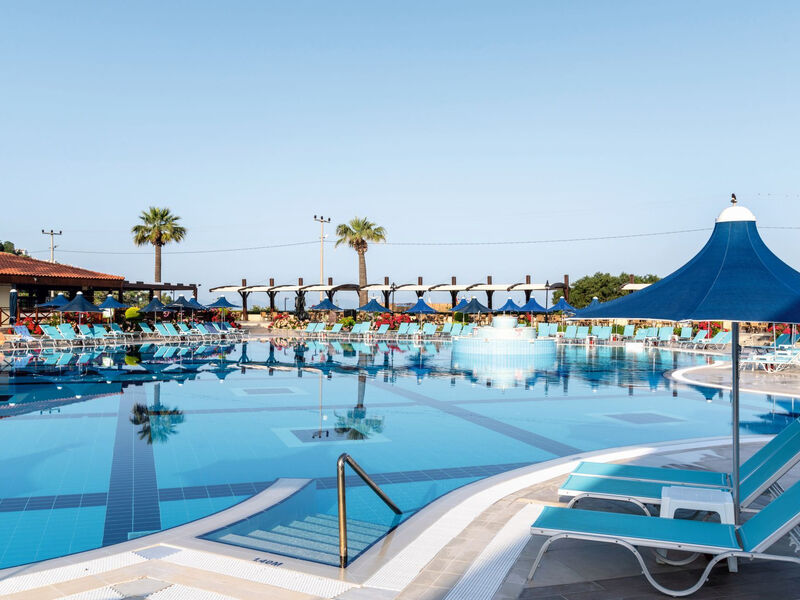 Kustur Club Holiday Village