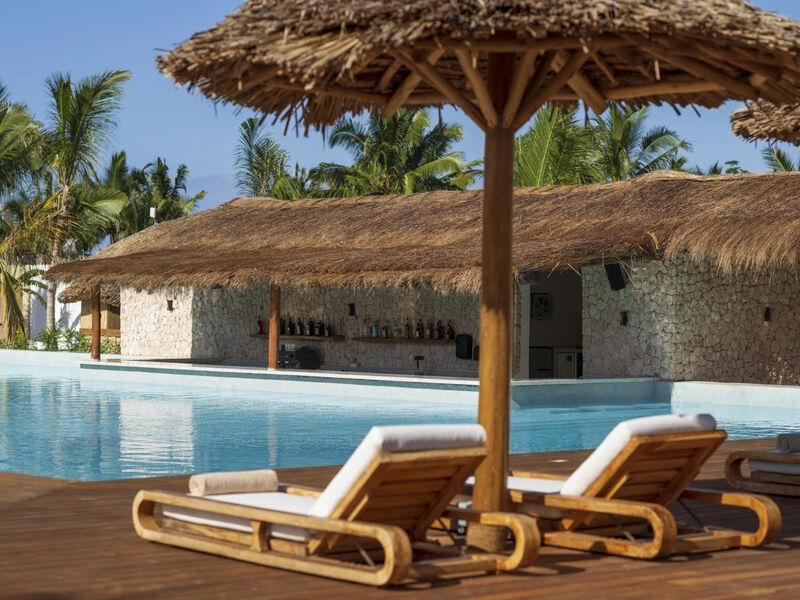Kwanza Resort By Sunrise