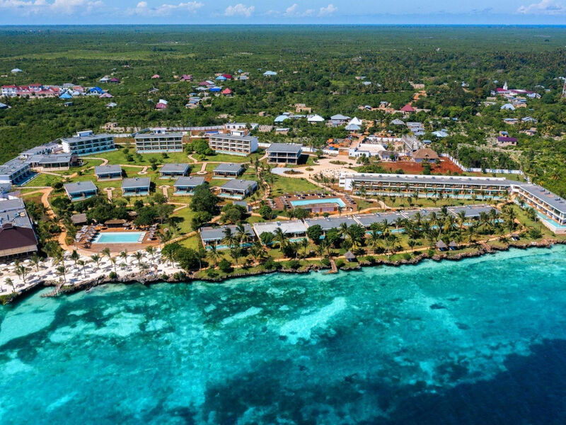 Kwanza Resort By Sunrise