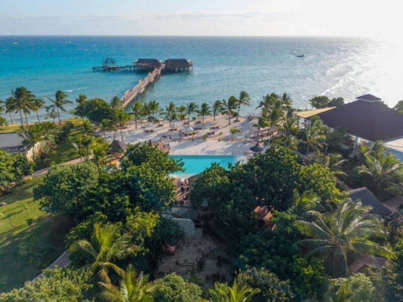 Kwanza Resort By Sunrise