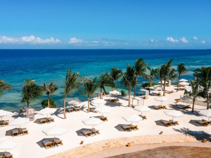 Kwanza Resort By Sunrise