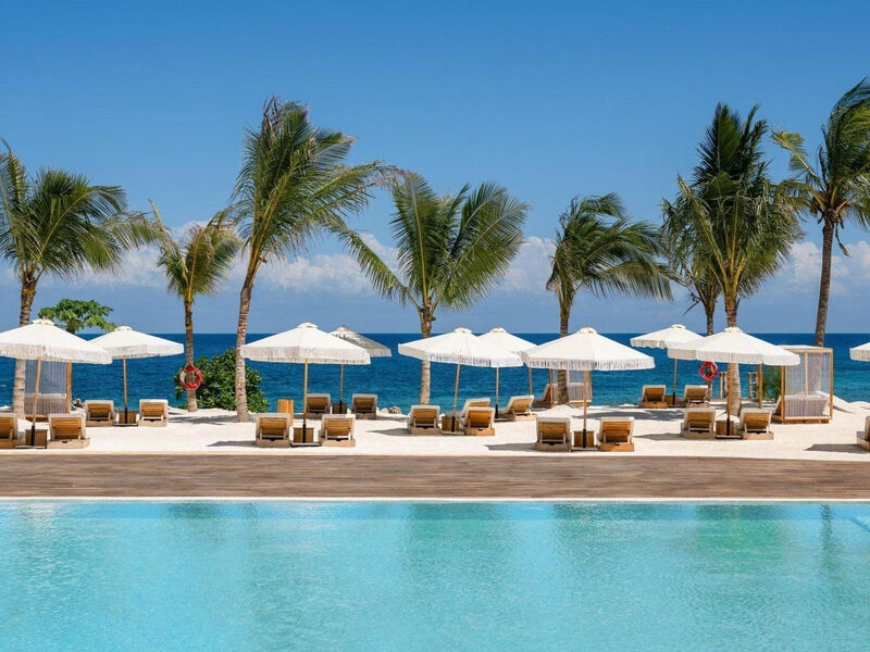 Kwanza Resort By Sunrise