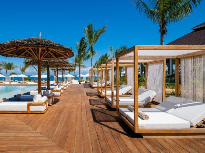 Kwanza Resort By Sunrise