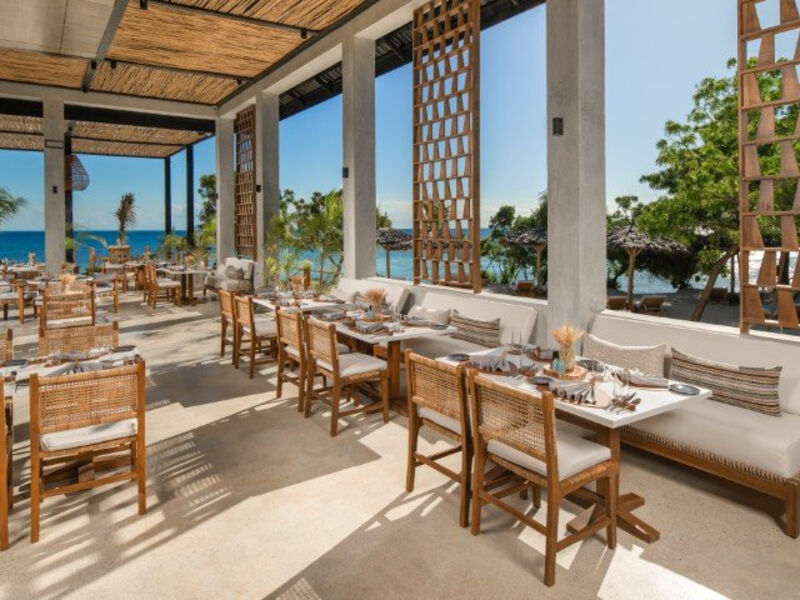 Kwanza Resort By Sunrise