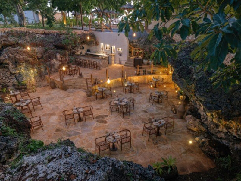 Kwanza Resort By Sunrise