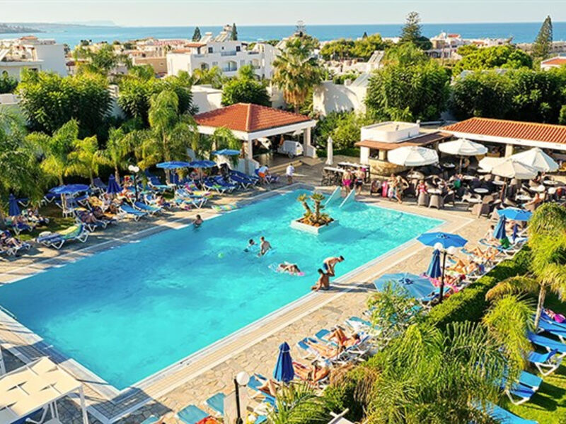 Kyknos Beach & Bungalows