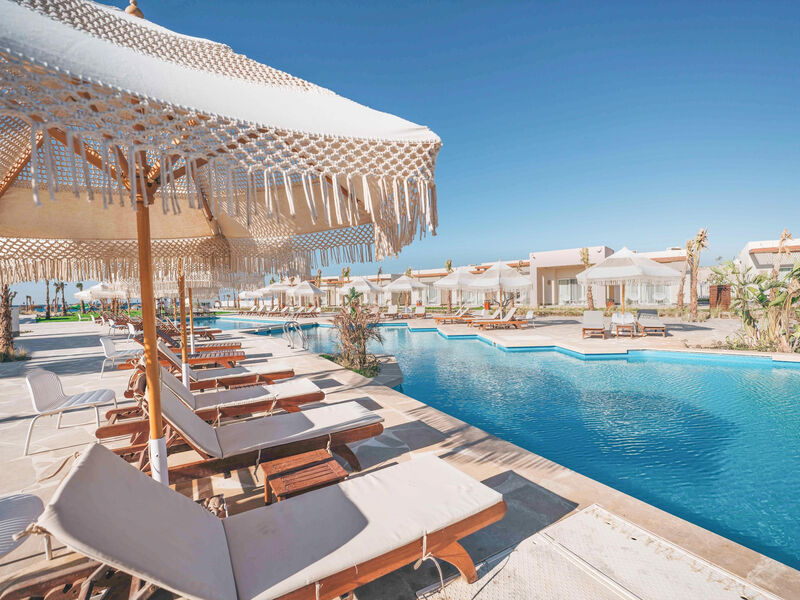 Kynd Resort