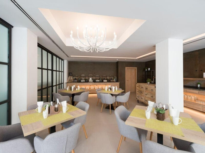 Kyrat Amarac Suites