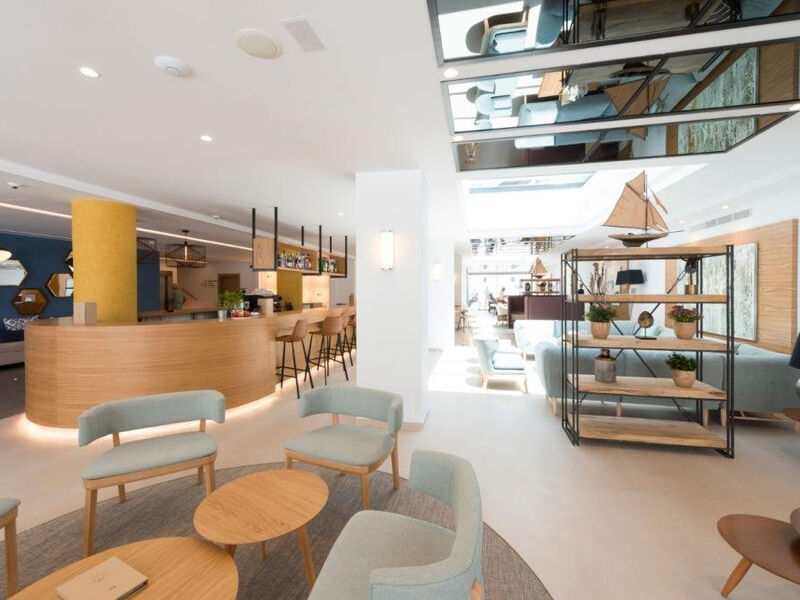 Kyrat Amarac Suites