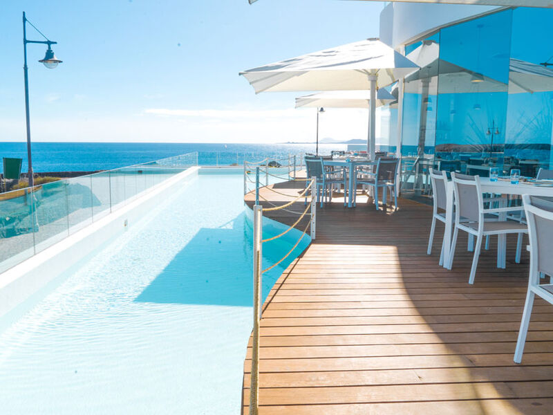 La Cala Suites