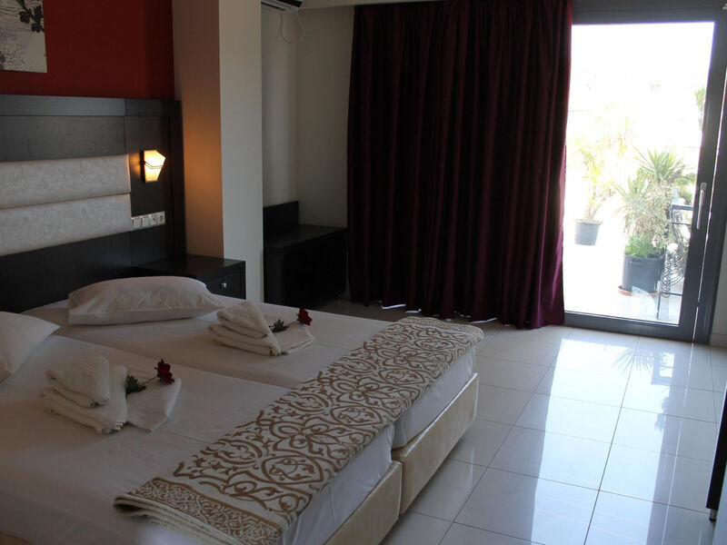 La Caretta Restaurant And Hotel