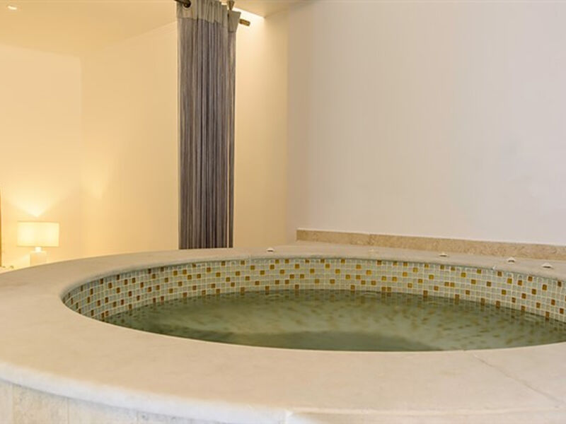 La Mer Deluxe