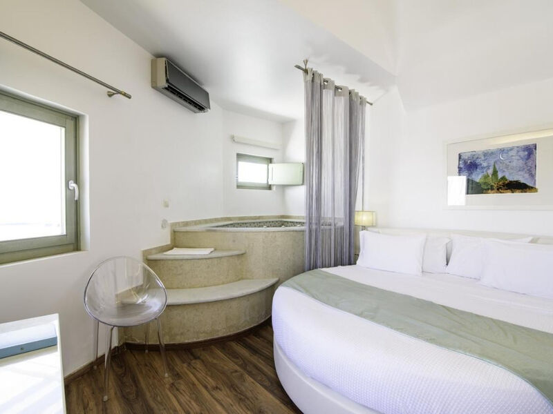 La Mer Deluxe Hotel & Spa