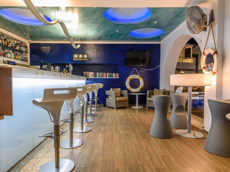 La Mer Deluxe Hotel & Spa