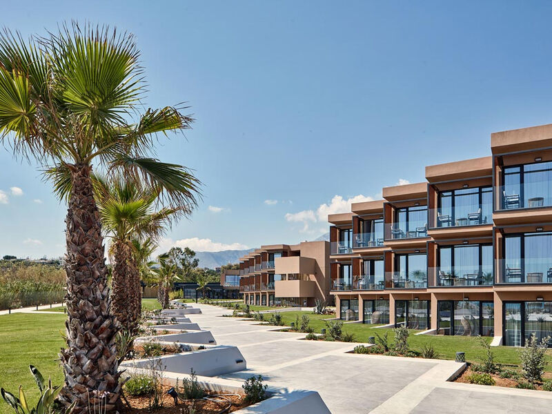 La Mer Resort & Spa