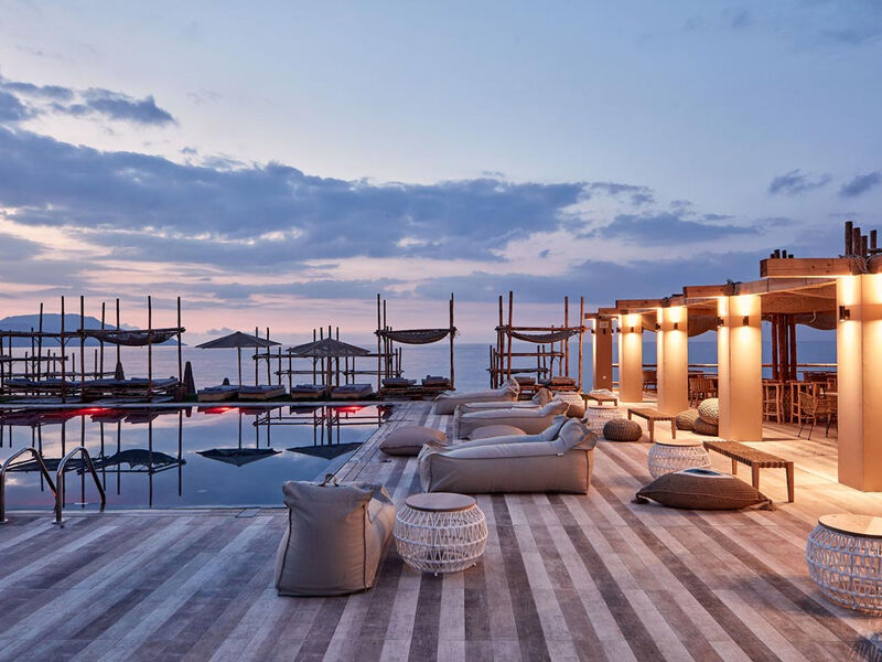 La Mer Resort & Spa