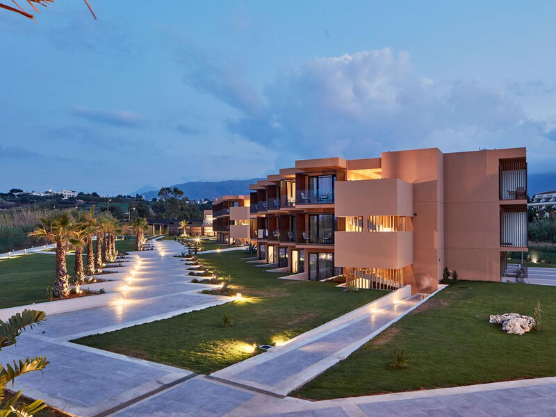 La Mer Resort & Spa