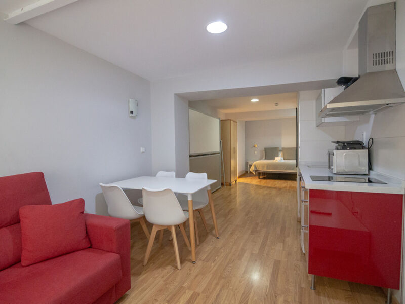 La Milagrosa Hotel and Apartments