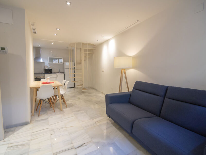 La Milagrosa Hotel and Apartments